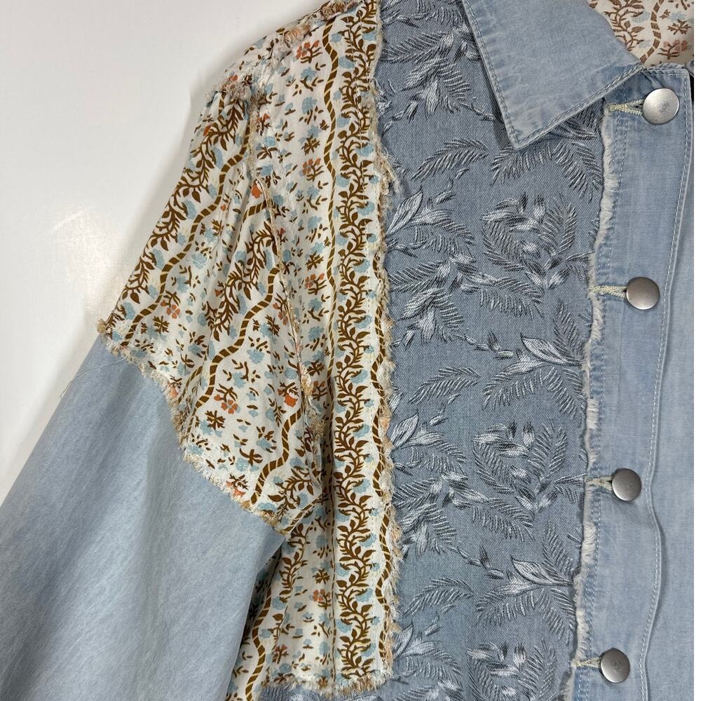 POL Patchwork Exposed Seam Button Up Top Chambray Floral Long Sleeve Boho Sz S - Picture 4 of 14